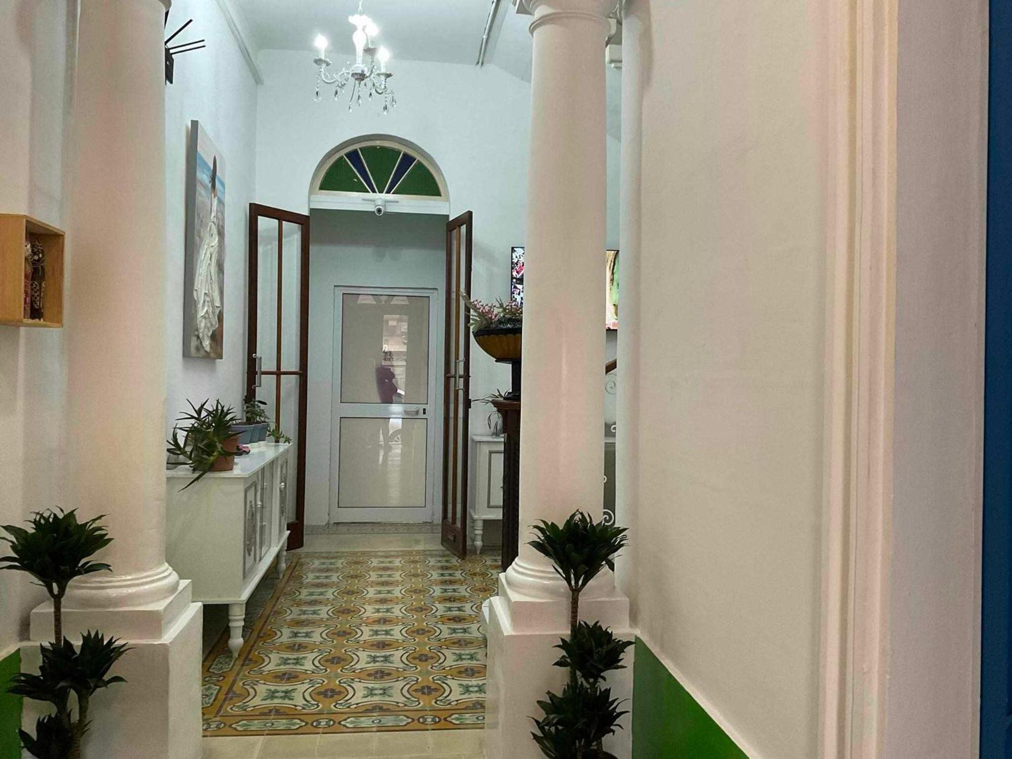 Traditional Maltese Apartment *